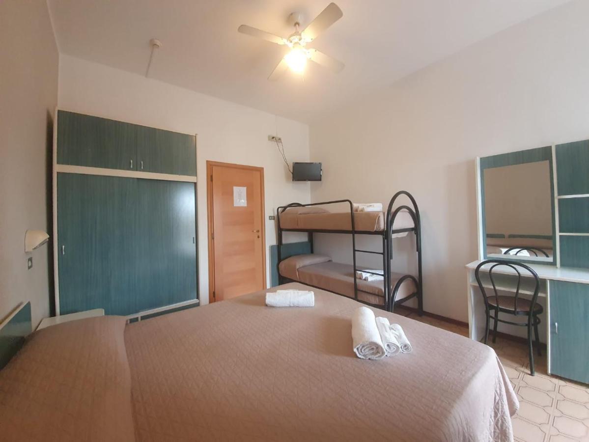 Hotel Magriv Rimini Zewnętrze zdjęcie