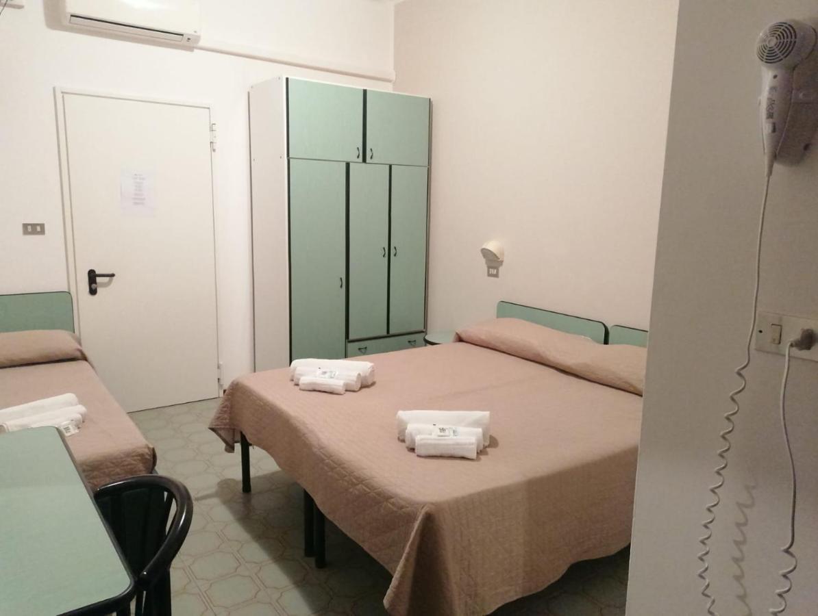 Hotel Magriv Rimini Zewnętrze zdjęcie