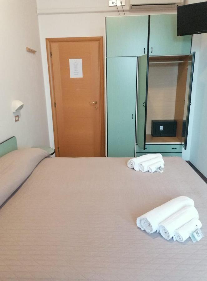 Hotel Magriv Rimini Zewnętrze zdjęcie