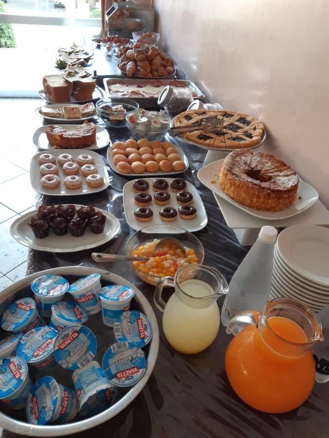 Hotel Magriv Rimini Zewnętrze zdjęcie