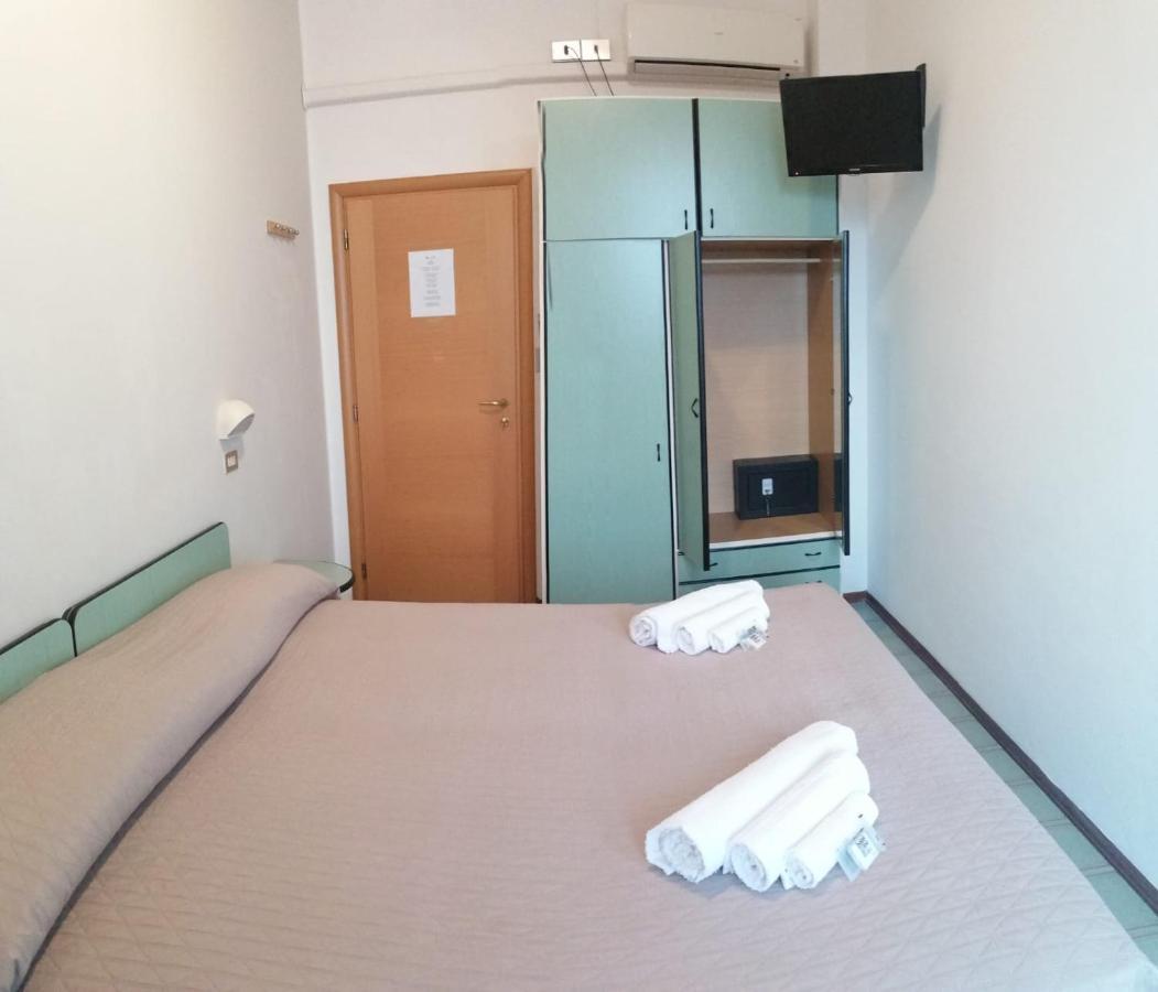 Hotel Magriv Rimini Zewnętrze zdjęcie